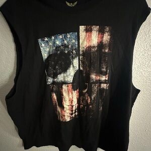 Faded Glory Black and Gold Graphic Tee